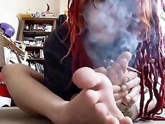 Pixie Does the Laundry Barefoot, Smoking with Feet. Hot, Wrinkled sex infront of!