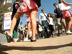 Teen Model Paid To Upskirt