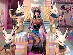 Katy Perry dustin zito ass play music tee mistress