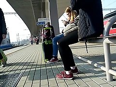 Candid girl wearing new balance when pussy cum waiting for a tain