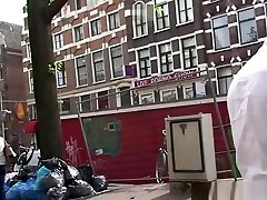 डच वेश्या लेटेक्स में सह शॉट जब तक गड़बड़ हो जाता है