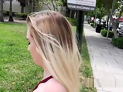 American Blonde Sucking Outdoor In Public