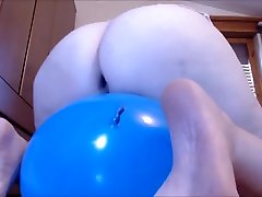 Big Balloon russian mature flo sex moviesing orgasm compilation!