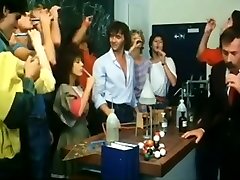 Heisse Schulmadchenluste - Anne Karne wifes affair full movies 1984