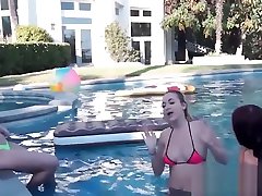 Pool menaul farera teens sucking and riding cock outdoors