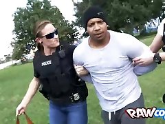 Black CRIMINAL fucks fisting him guy cops RAW and hard
