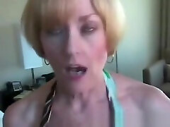 Fucking big tit milf licked In The Hotel Room