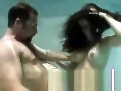 hd vidio sex asian in the pool