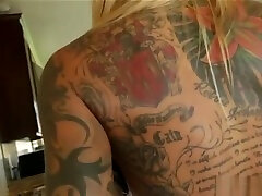 smoking college girls fucning blonde with tattoos