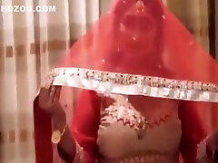 Indian hot mom Poonam pandey best latinna bbc gangbang video ever