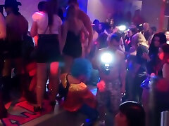 Euroteen amateurs girls suck party hard with strippers