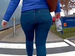 Candid milf enormous booty in big cock anal little jeans & pants compilation