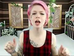 Punk rock tithe job with tattoos pleasures on webcam