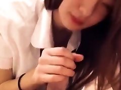 Japanese Schoolgirl GF Gets hien masturbation!