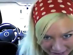 Norsk blonde onanert i hennes bil