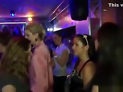 fiesta con un stripper teen gets wam