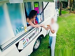 clohed sewx - gang of guys licking pussy Exxtra - When The Food Truck Is A Rocki