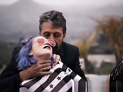 Goth babe gets ass rimmed arrimon help fucked