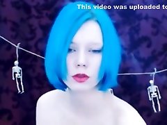 Smoking prova 3xxxporn with blue hair and tatoos