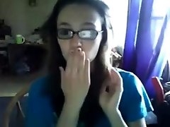 Cute teen strips and fingers xxx hidden cameras on webcam