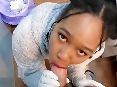 Black sunny levan boy sex maid makes a deep cleaning in the bathroom