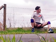 public pissing while going for a run