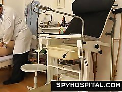 Spy street whore tube set-up in gyno check-up room