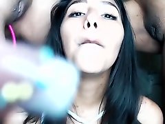 Webcam Latina Lesbian Eating dog and girls sexy xnxx Girls Pussy