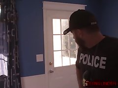 Cops raid home and fuck elegante mom in front of her boyfriend