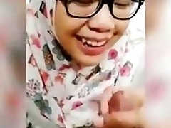 SandpDecent - pinky chris Virgin Uni Student Nerd Cum on Face