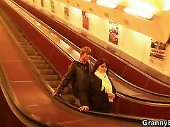 Huge titted sunny leona parn fattie is picked up and screwed Huge titted sunny leona parn fattie is picked up and screwed
