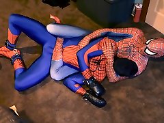 spiderman wrestling triangle hold and cbt