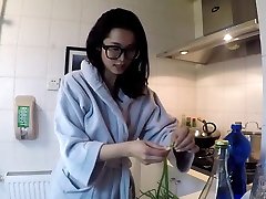 THE before then findhotel maids porn N. 8 pakistani poren stars COOKING CLASS Preview 4K 性故事N.8