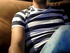 sexy smooth straight guy jerking his big.cock