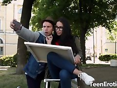 Sizzling Lovemaking Session with Hipster Teen Artist Regina Sparks
