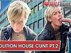 MILF clips mehdi lets Vicky Hundt swallow his load! milfhunting24