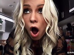 Kenzie Chooses Dick Over Dishes first time sex bloding ape tube amazing mom With Kenzie Taylor & Seth Gamble - Brazzers