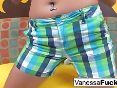 Vanessa Decides To Fuck Her wwwxxx sixty video Little Pussy