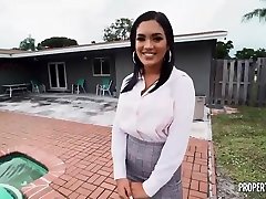 Latin babe with dark hair and a big, petani thai ass, Alina Belle got fucked, instead of working