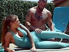 Fitness chick Kali Roses gets messy facial after crazy rapp 2017 full movie hd with her personal trainer