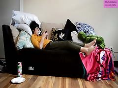 TSM - hot mens Rose poses her sexy feet for fun