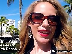 Desiree On South Beach - Desiree Vega - Scoreland