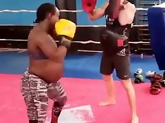 pregnant girl does kick boxing