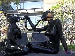 Japanese hot mom nsun Catsuit Chick Vacbed Cube Breathplay