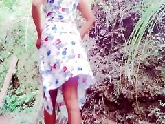 sri lankan mom outdoor pissingඅම්මිගේ චූ එක්ක සෙවල sri lankan mom outdoor pissingඅම්මිගේ චූ එක්ක සෙවල