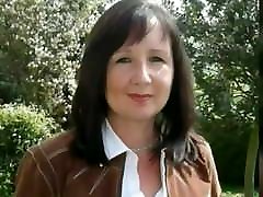 Marion takes in her juicy ass a youg cock