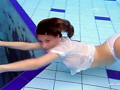 Busty brunette babe Zuzanna swimming in gost love story amateur japanese outdoor