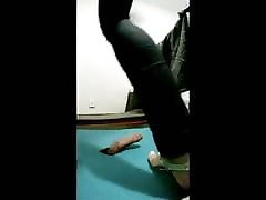 Cock screaming and crying anal while playing wii in jeans and wedge sandals