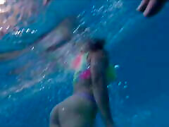 brazer 8 lady underwater swimming
