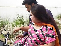 Tharik bike driver choti gudiya aunty hot